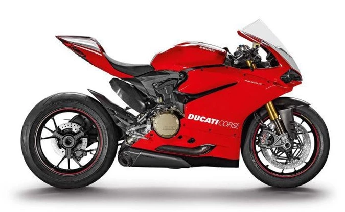 Bảng giá xe Ducati tại Việt Nam tháng 2/2019. Thông qua nhà phân phối chính thức tại Việt Nam, Ducati hiện bán các dòng xe nhập khẩu từ hai nguồn chính là châu Âu và Thái Lan, với mẫu xe có giá bán thấp nhất là Scrambler Sixty2 - khởi điểm từ 309,9 triệu đồng, và đắt nhất là mẫu Multistrada 1200 S giá 926,9 triệu đồng. (CHI TIẾT)