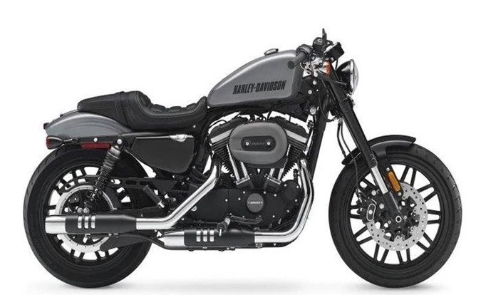 Bảng giá xe Harley-Davidson tại Việt Nam tháng 2/2019. Hãng mô-tô lâu đời của Mỹ đã chính thức có mặt tại Việt Nam với hai đại lí đầu tiên tại TP Hồ Chí Minh và Hà Nội. Hiện trong danh mục sản phẩm của hãng có khá đầy đủ các dòng sport, CVO, Softail, Street... và được nhập khẩu nguyên chiếc toàn bộ từ Mỹ, Ấn Độ và Thái Lan. (CHI TIẾT)