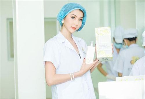 Ngọc Quyên phản ứng "sốc" khi bị chồng cũ tố gian dối, buôn bán mỹ phẩm kém chất lượng