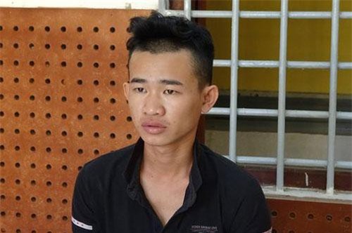 Hy hữu: Mượn xe bạn đem đi cầm rồi mượn bạn tiền đi chuộc