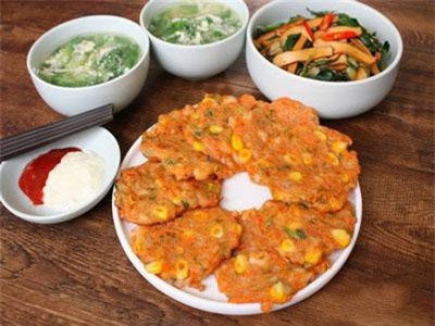 Cách làm món bánh ngô chiên vừa giòn vừa thơm