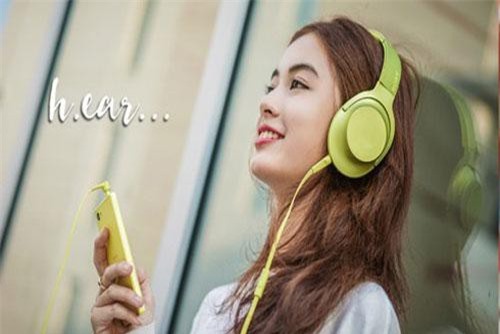 Nguy cơ giảm thính lực do nghe âm nhạc trên điện thoại thời gian dài