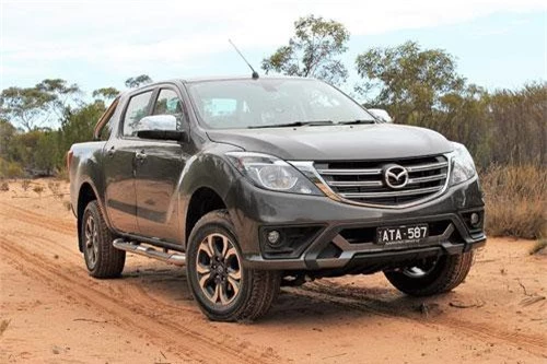 6. Mazda BT-50 (doanh số: 97 chiếc).