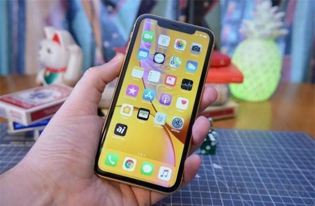 Chuyện "ngược đời" về chiếc iPhone bán chạy nhất hiện nay