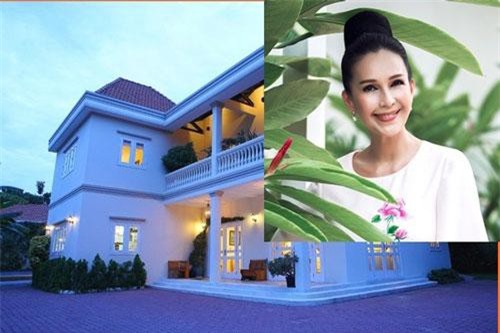 Đột nhập tổ ấm của Diễm My: Sống cuộc đời vương giả dù gạt bỏ đại gia, kết hôn cùng chồng nghèo