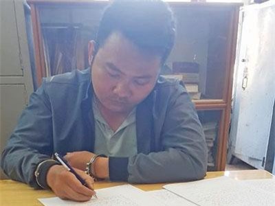 Thuê nhà rồi trộm sổ đỏ sau đó rao bán trên facebook