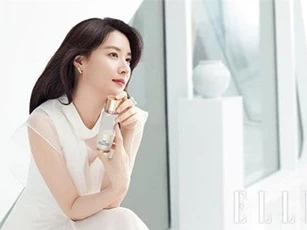 Lee Young Ae xứng đáng là tượng đài nhan sắc của Kbiz
