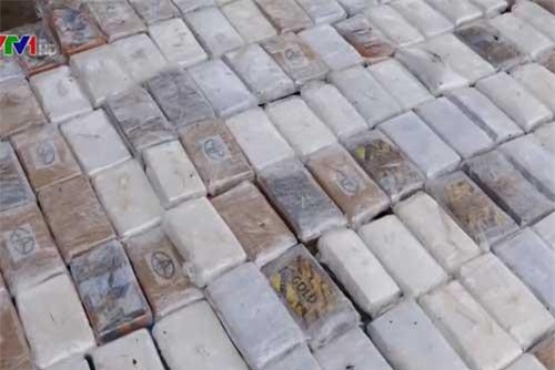 Mexico bắt giữ tàu chở 630kg cocaine