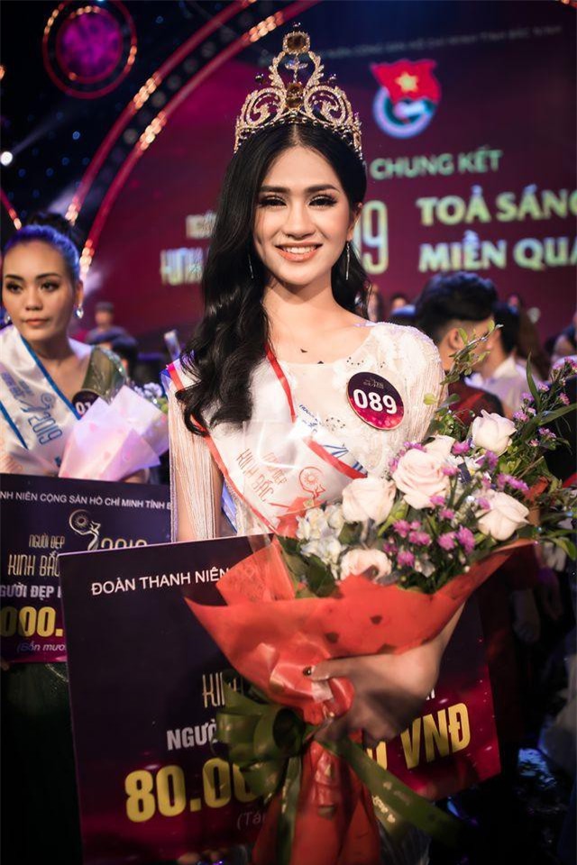 Nguyễn Thị Thu Phương đăng quang Người đẹp Kinh Bắc 2019