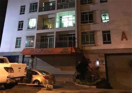 Bắt giam người phụ nữ đâm đồng nghiệp tử vong tại chung cư