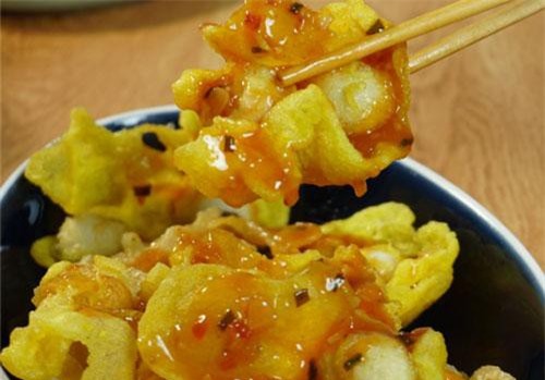 CLIP: Hướng dẫn cách làm trứng cút chiên bột xốt mắm me