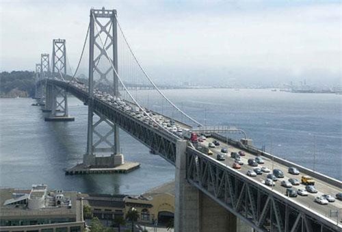 Ngắm những cây cầu được xây dựng với kinh phí vô cùng đắt đỏ