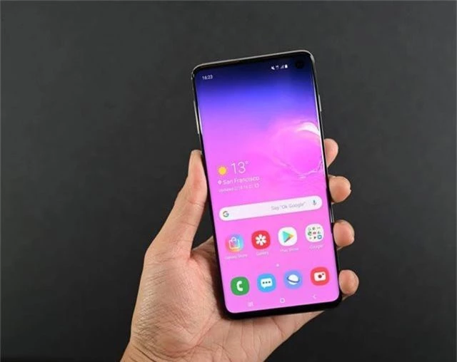 Cận cảnh bộ 3 Galaxy S10 vừa trình làng: Thiết kế đẹp, cấu hình “khủng” - 12