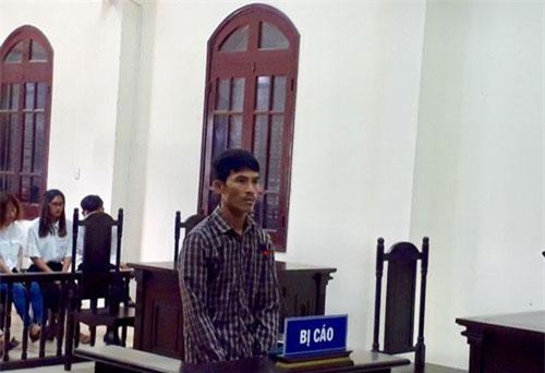 Quảng Bình: Trả giá đắt sau 5 lần "yêu" bạn gái 14 tuổi