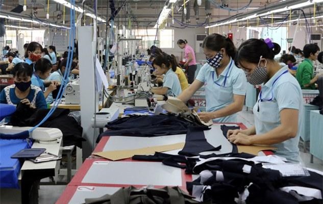 Hà Nội: Đẩy mạnh hỗ trợ DN nhỏ và vừa, khuyến khích hộ kinh doanh chuyển đổi thành DN