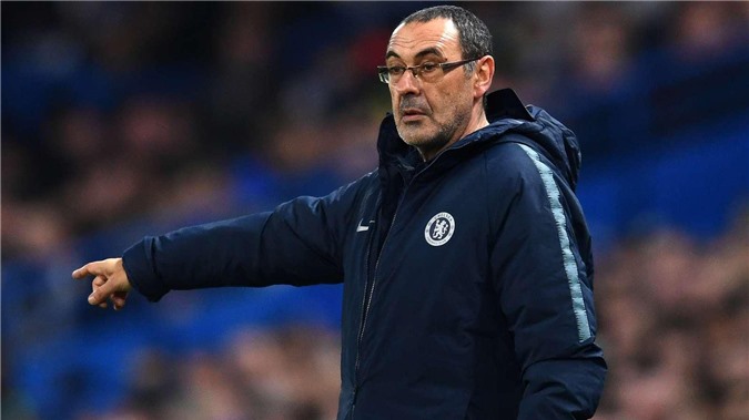 HLV Sarri: Mùa giải của Chelsea vẫn khá hơn Arsenal