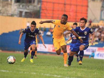 Thanh Hoá hoà Bình Dương trong trận mở màn V-League 2019