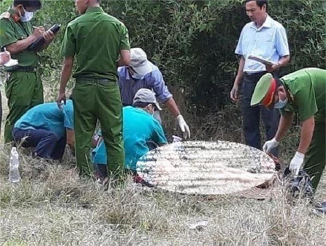 Truy bắt nghi phạm giết người phụ nữ trong rừng vắng - 1