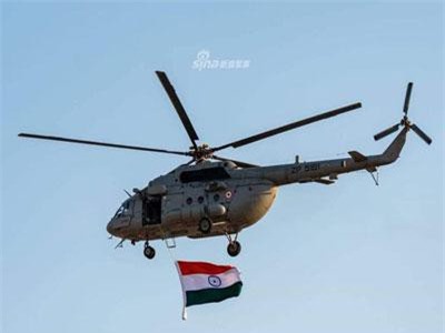 Mục kích dàn chiến đấu cơ Ấn Độ vừa lôi ra tập trận