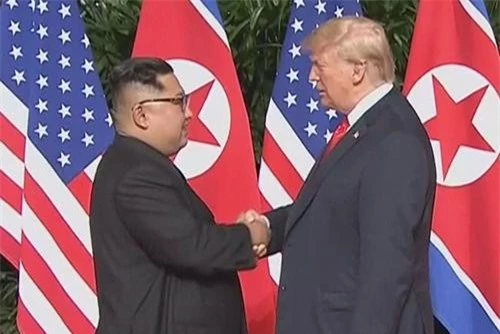 Tổng thống Donald Trump và Chủ tịch Triều Tiên Kim Jong-un sẽ có cuộc gặp thượng đỉnh lần 2 tại Hà Nội vào 27 va 28/02 tới. 