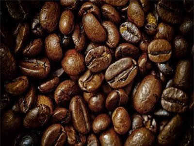 Đưa cà phê vào rang trong không gian