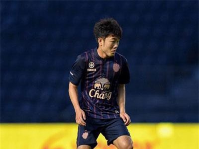 Xuân Trường sẽ đá chính trong trận mở màn giải Thái của Buriram United?