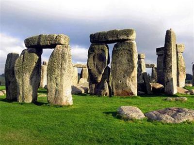 Các nhà khoa học tiến gần hơn tới việc giải mã bí ẩn của kì quan thế giới Stonehenge