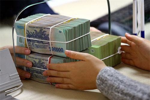 BẢN TIN TÀI CHÍNH-KINH DOANH: Nâng mức cho vay tối đa đối với hộ nghèo, xuất khẩu dầu thô tăng mạnh