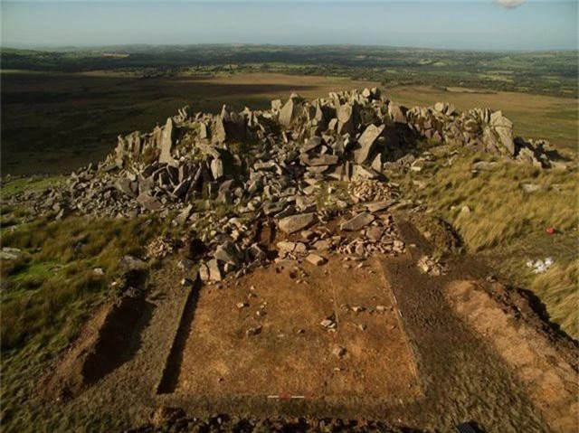 Các nhà khoa học tiến gần hơn tới việc giải mã bí ẩn của kì quan thế giới Stonehenge - 2