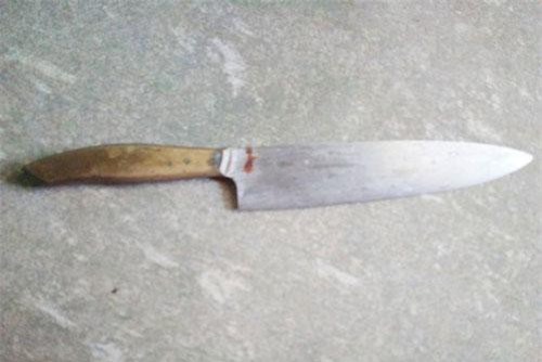 Nhậu với bạn trai, vợ bị chồng đâm tử vong