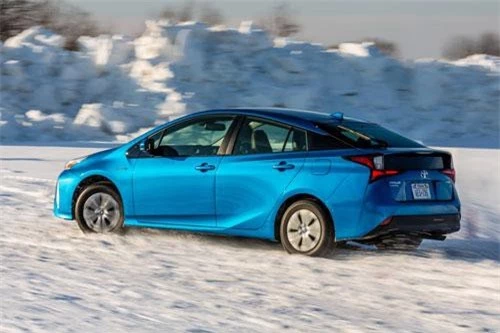 Xe điện/hybrid tốt nhất: Toyota Prius 2019.