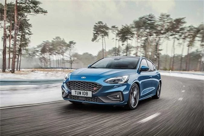 Chi tiet Ford Focus ST 2019 manh me va ham ho hon-Hinh-10