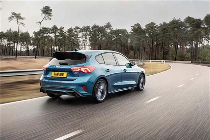 Chi tiet Ford Focus ST 2019 manh me va ham ho hon-Hinh-9