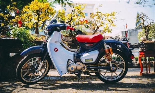 Honda Super Cub độ, Honda Super Cub độ 300 triệu đồng, Honda Super Cub độ của Thức Apple,