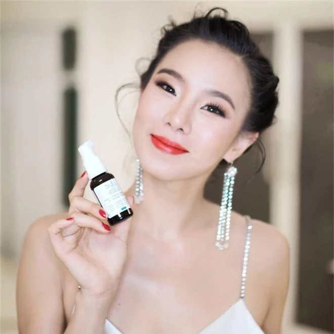 Những quý cô U40 cực phẩm của showbiz Thái: Đẹp, quyền lực, toàn yêu đại gia nhưng mãi vẫn chưa chịu chống lầy - Ảnh 14.