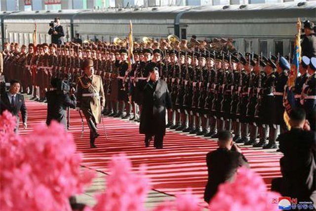 Triều Tiên xác nhận Chủ tịch Kim Jong-un và em gái đã lên tàu tới Việt Nam