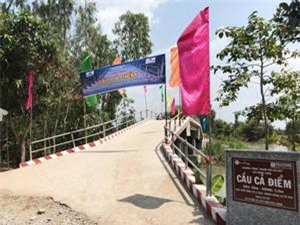 Phuc Khang Corporation & CLB Doanh Nhân Sài Gòn: Bàn giao cầu GTNT cho người dân Đồng Tháp