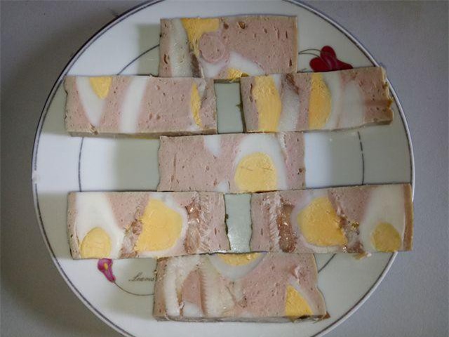 Thưởng thức “giò trứng Nộn Khê” - đặc sản nức tiếng đất Ninh Bình