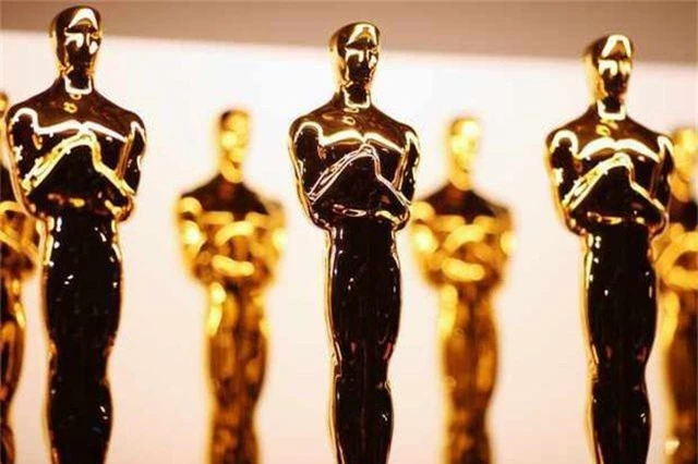 Minh tinh Hollywood khoe váy áo lộng lẫy trên thảm đỏ Oscar 2019 - 3