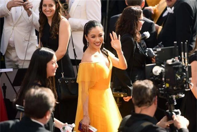 Minh tinh Hollywood khoe váy áo lộng lẫy trên thảm đỏ Oscar 2019 - 33