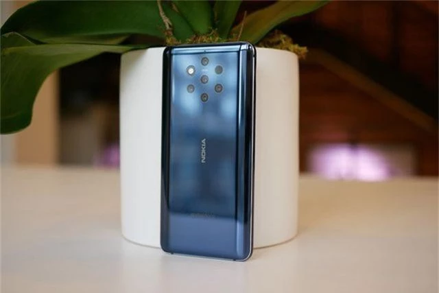 Nokia 9 PureView - smartphone có 5 camera sau đầu tiên trên thế giới - 1