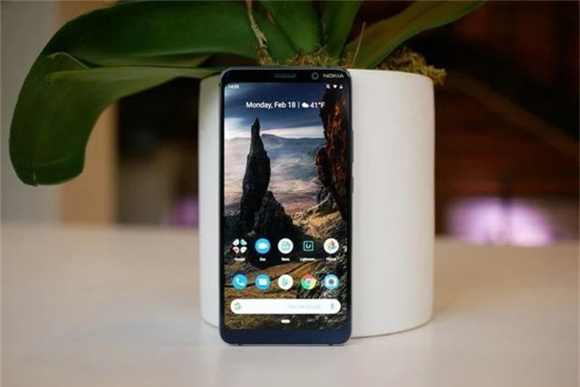 Nokia 9 PureView - smartphone có 5 camera sau đầu tiên trên thế giới - 2