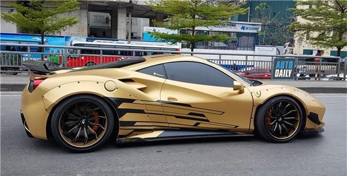 Siêu Phẩm Ferrari 488 Gtb độ Liberty Walk Dán Tem Bắt Mắt