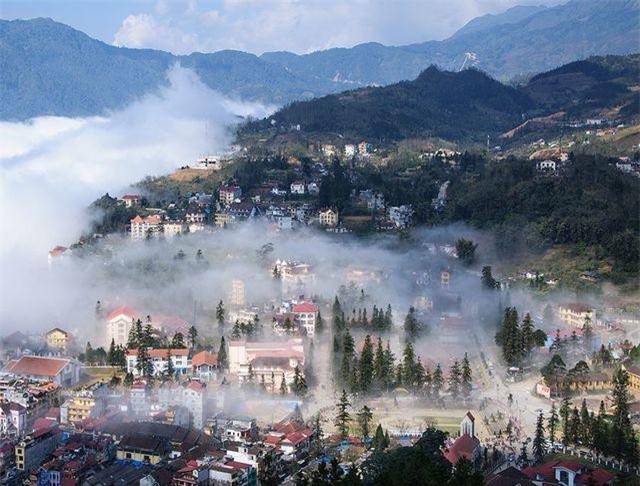 Nét riêng Sa Pa trong sương đẹp như tranh thủy mặc