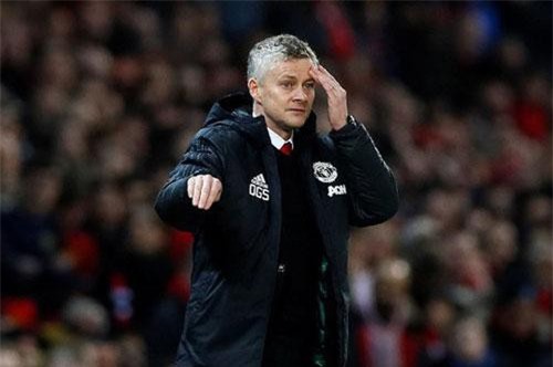 M.U chia điểm với Liverpool, HLV Solskjaer lập nên kỷ lục chưa từng có