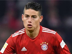 Bayern 'lừng khừng', Juve chạy đua giành James Rodriguez