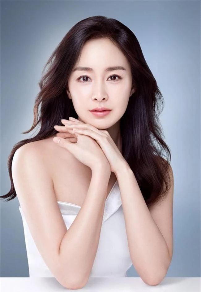 Cặp đôi vàng Kbiz Kim Tae Hee – Bi Rain chuẩn bị chào đón đứa con thứ hai - Ảnh 1.