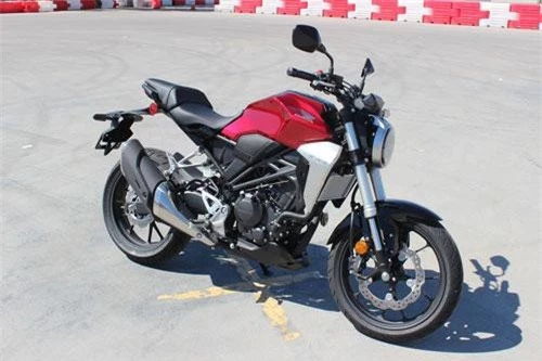 Honda CB300R 2019.