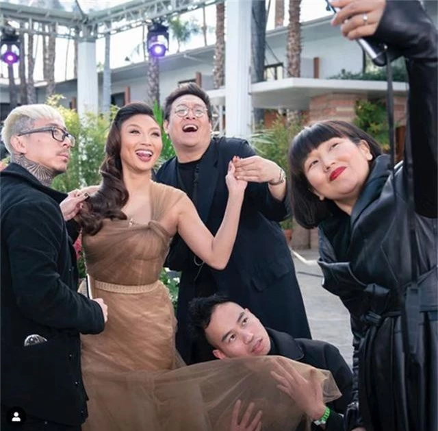 Nhan sắc nữ MC gốc Việt dẫn hậu trường Oscar 2019 cho bản tin nổi tiếng của Mỹ - 2