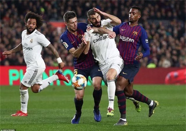 Real Madrid - Barcelona: Cuộc chiến cả mùa giải - 2